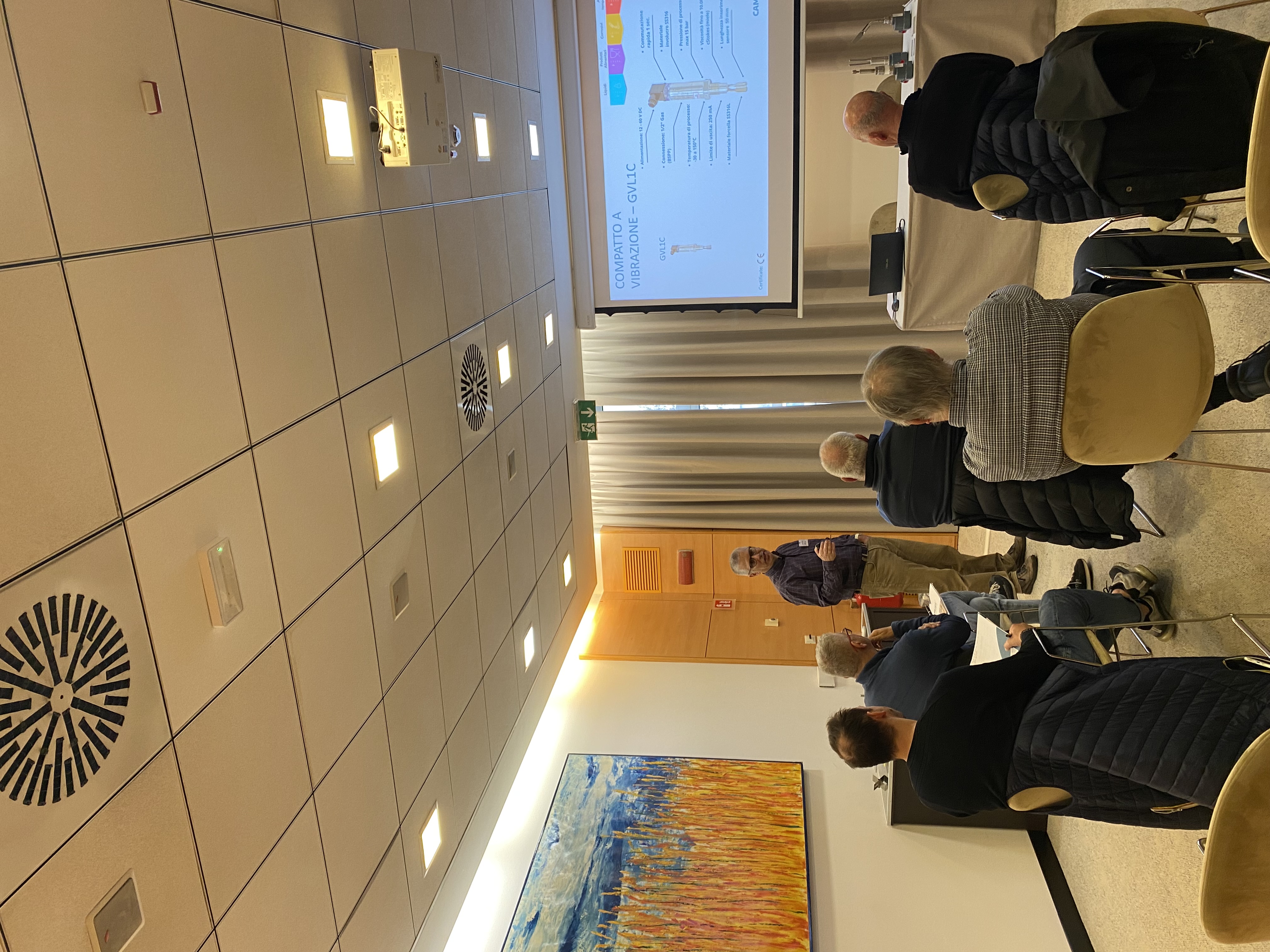 Foto 5 -Interazione con i visitatori